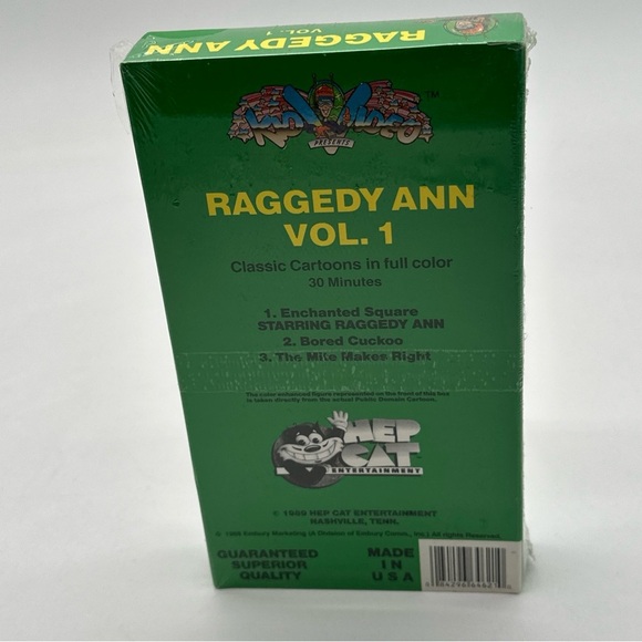 Vintage Raggedy Ann Volume 1 Classic Cartoons VHS Video 1989 Kid Video new - Picture 2 of 4